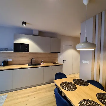 D2 Karpatia - 5d Apartment